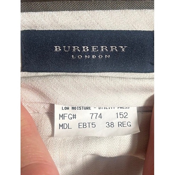Burberry Mens Pleated Cuffed Wool Straight Dress Pants Taupe Size 40x30 Office - Picture 3 of 9